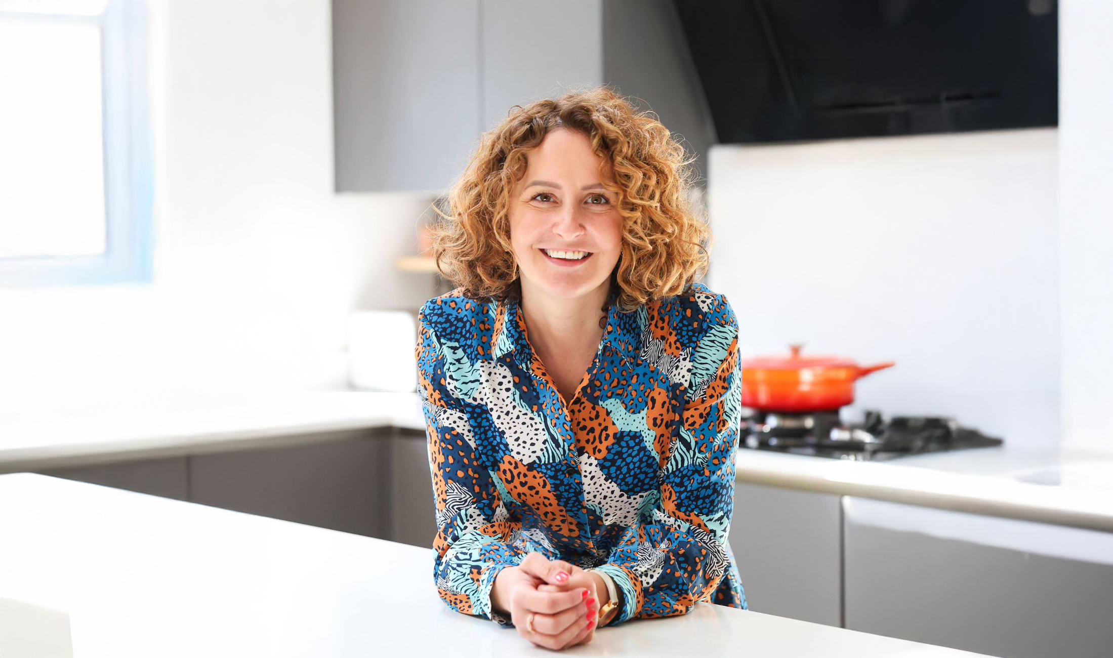 Episode 25: Feeling Safe to Stop People-Pleasing and Be Yourself with Charlotte Bailey
